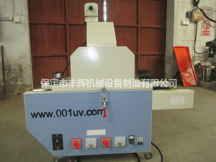 小型桌面uv機(jī)的優(yōu)勢